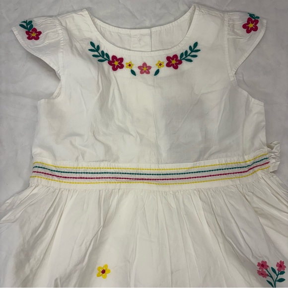Frugi Rosy Embroidered Dress Size 6-7 NWT Organic Cotton White Flowers - Picture 2 of 5